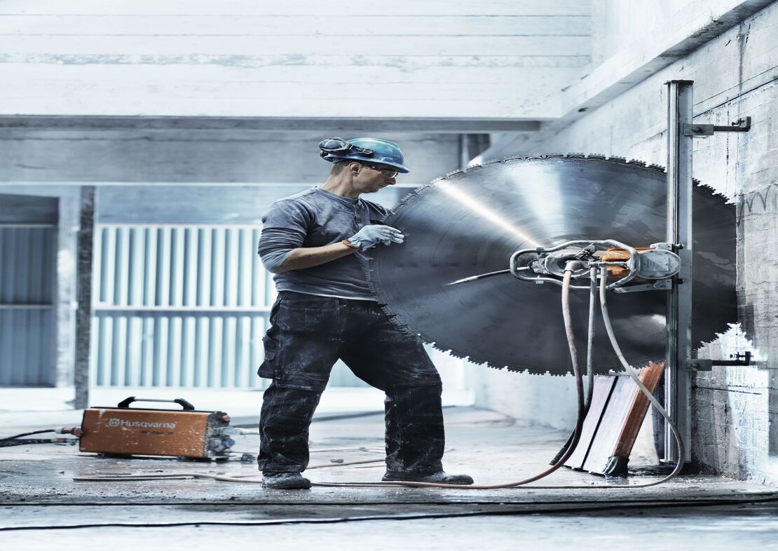 Sciage mural thumbnail 2