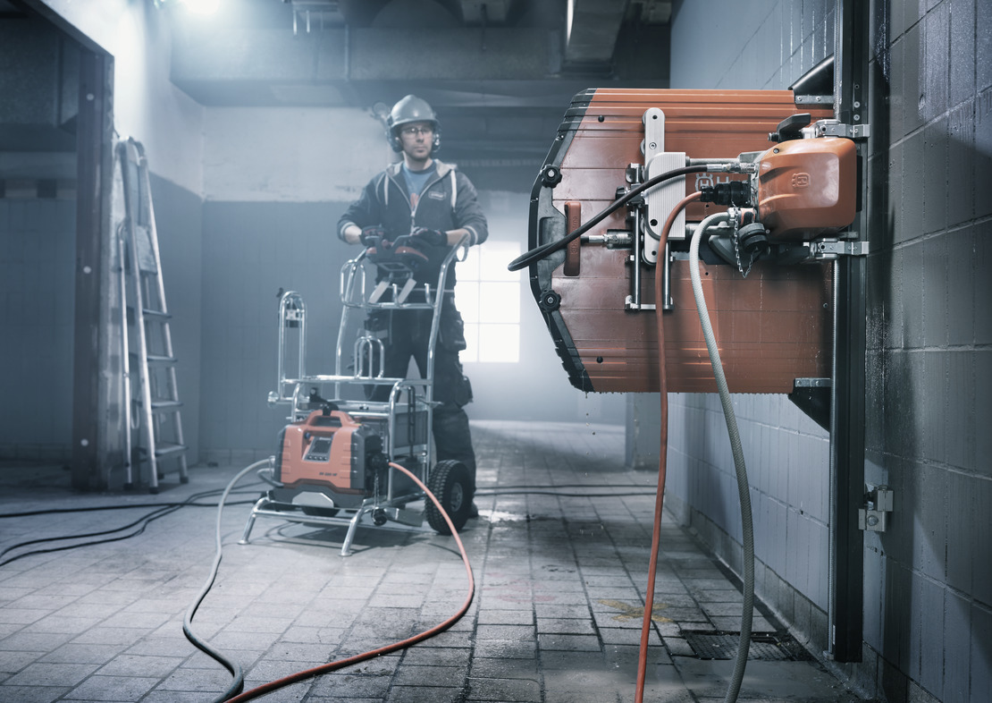 Sciage mural thumbnail 3