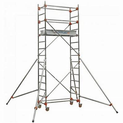 Echafaudage Alu roulant modulable jusqu'a 8 m�tre hauteur, Table de 2,56 M